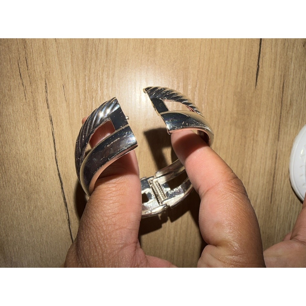 Cable X Design Bangle Bracelet Crossover Cuff 8" Hinged - Picture 5 of 5